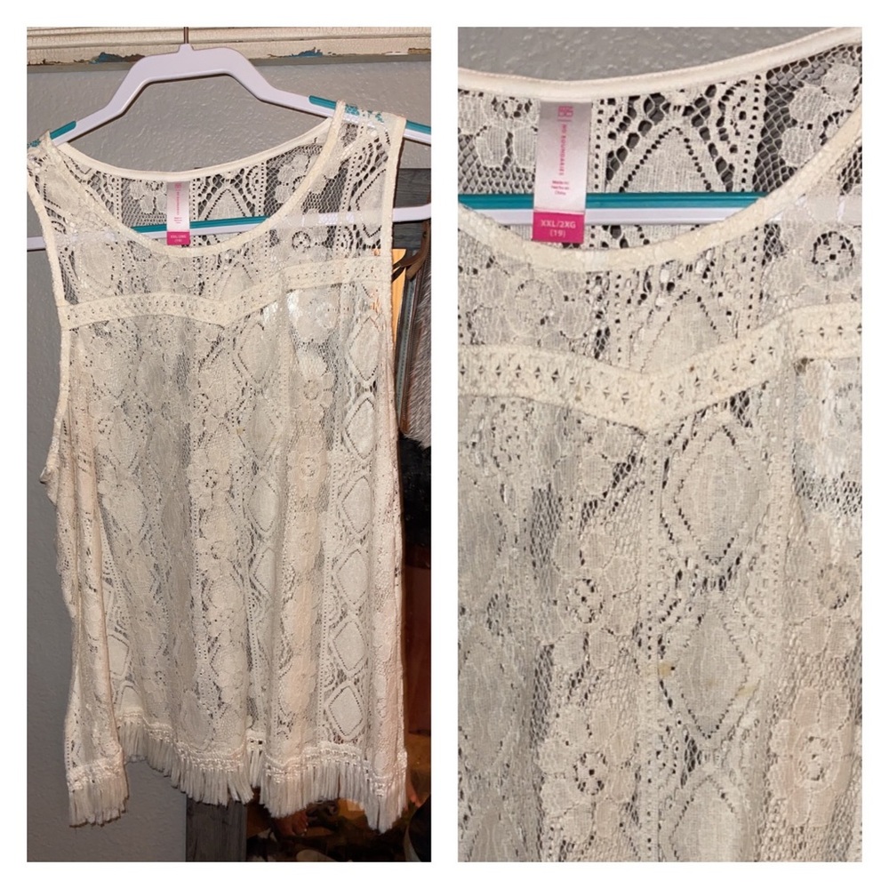 No boundaries Lace Tank